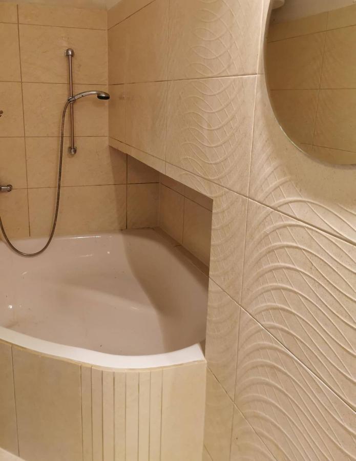 Tifani Apartman Keszthely Kültér fotó